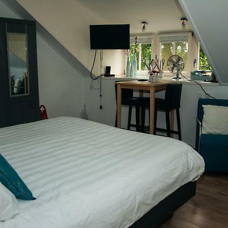 Bed and Breakfast De Langenlee Зволле Экстерьер фото